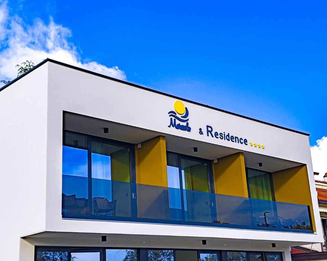 Maresole Beachfront Residence Porec Esterno foto